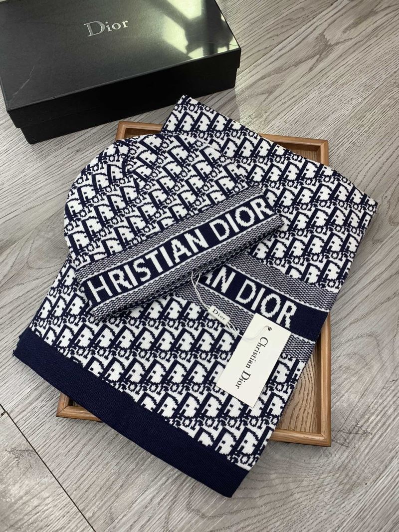 Christian Dior Caps Scarfs